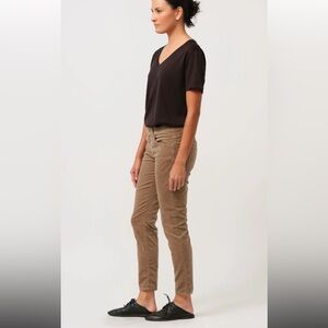 NWT $298 Closed Italy Baker Velvet 5 Pocket Jeans Size 26 beige